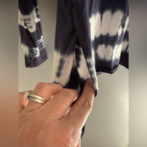 J Jill Pure Jill Womens Blue Tie Dye Relaxed V Neck Long Sleeve Shirt SZ Sm - Picture 4 of 9
